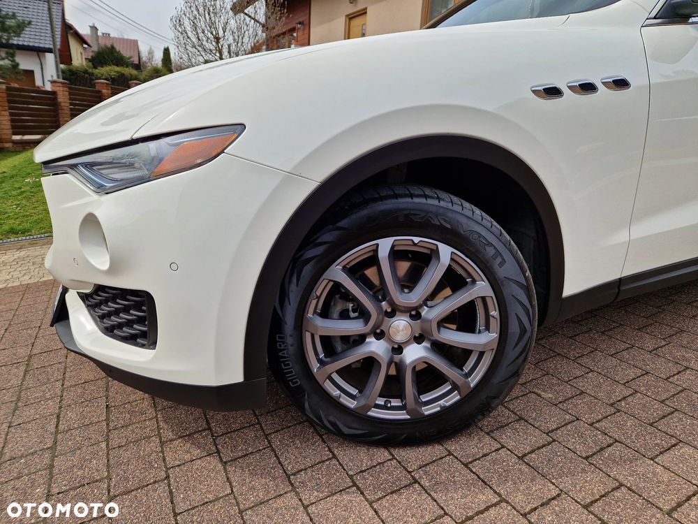 Maserati Levante S - 14