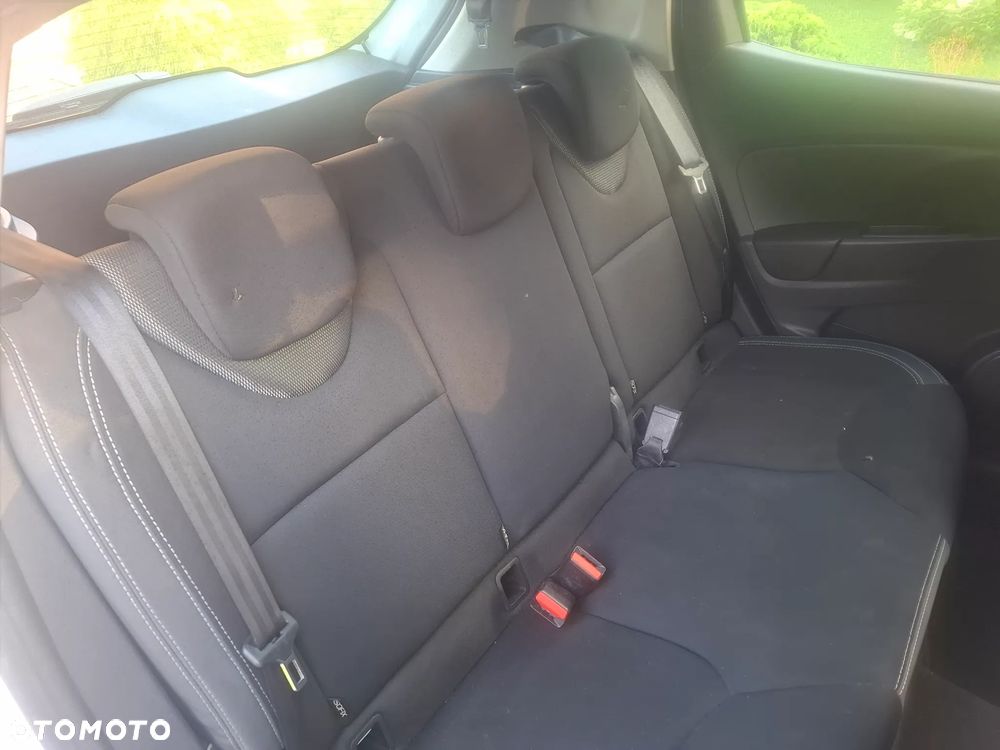 Renault Clio Energy dCi 75 Business - 16
