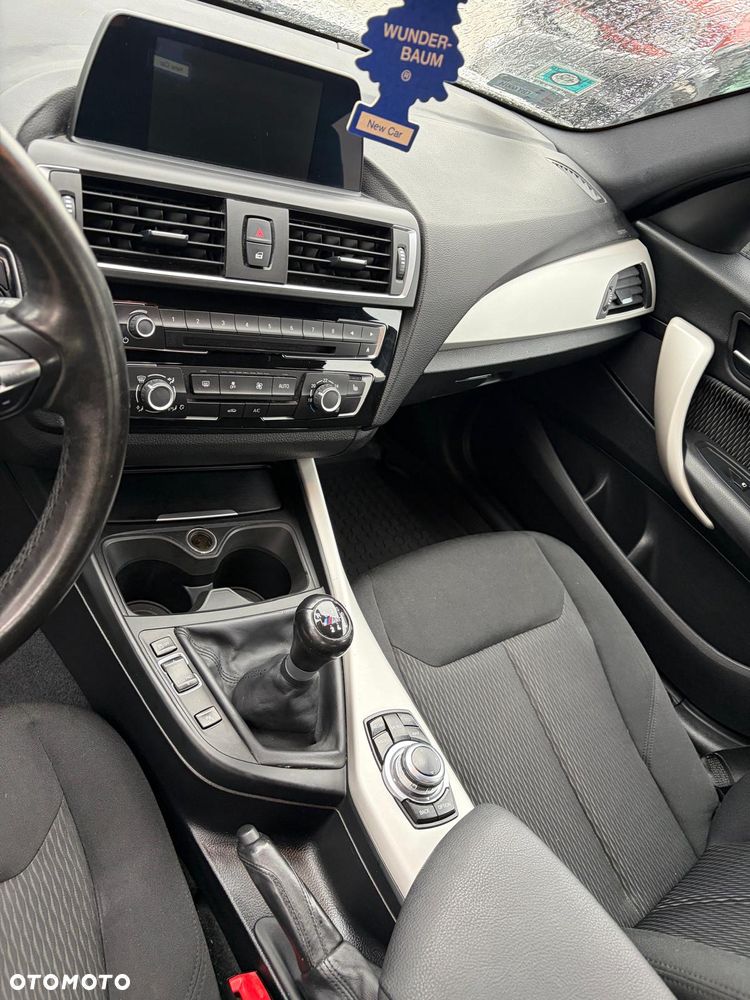 BMW Seria 1 - 10