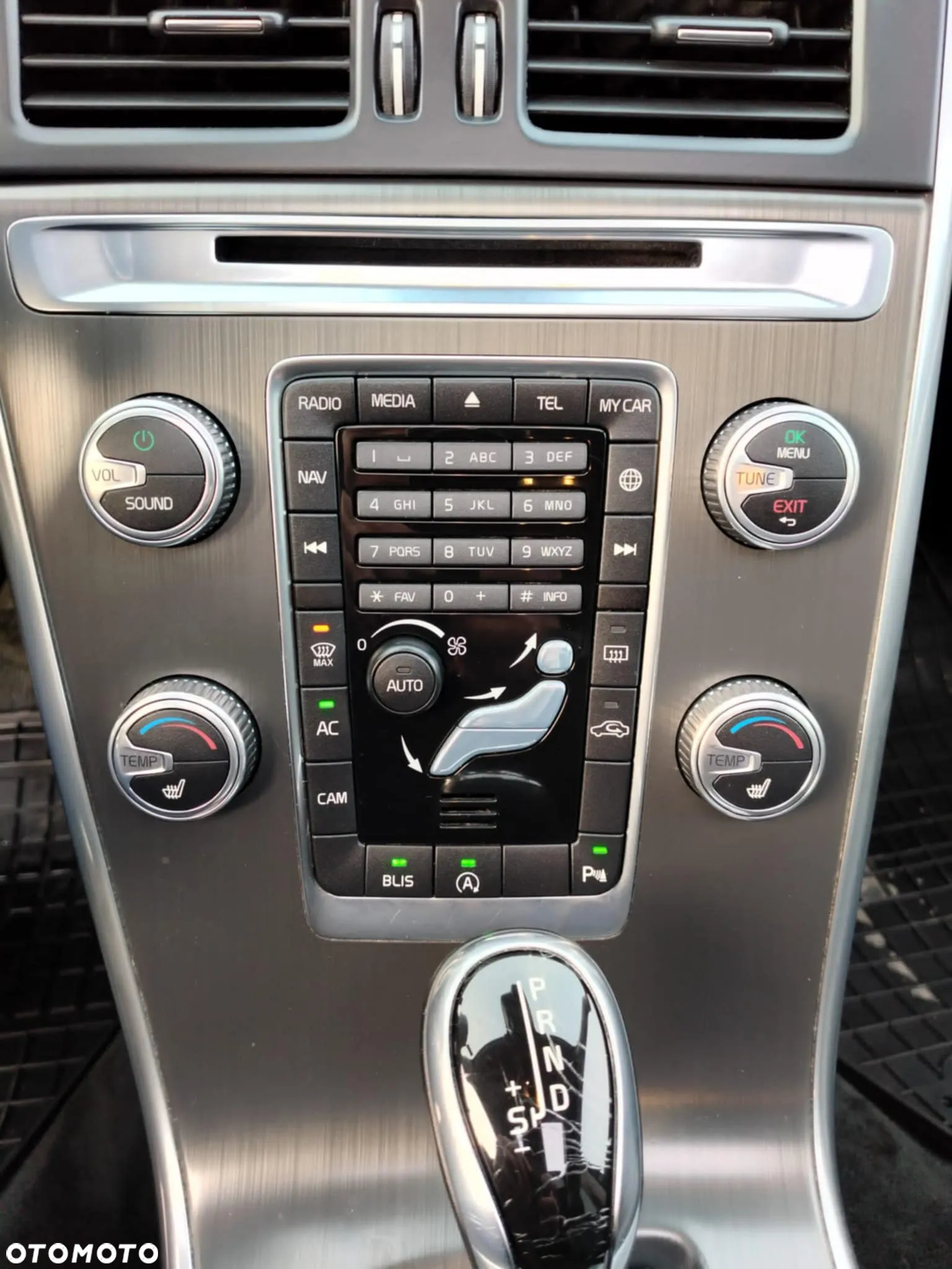 Volvo XC 60 - 20
