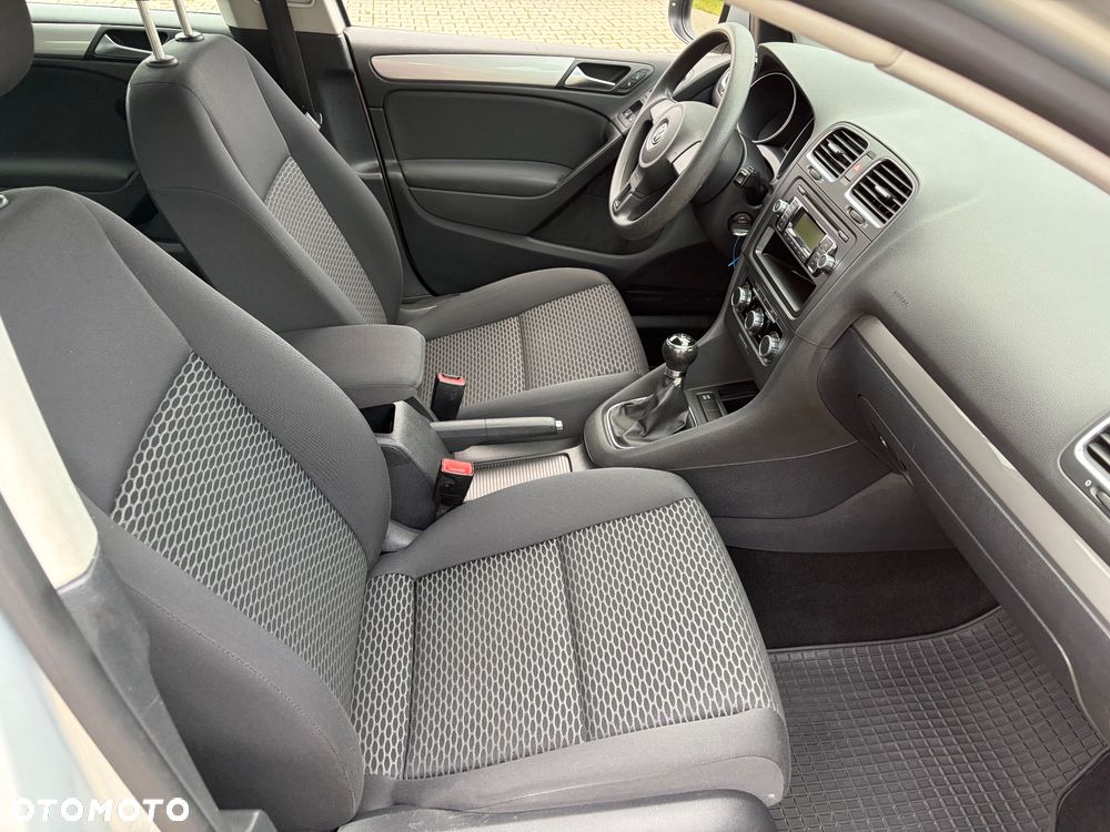 Volkswagen Golf 1.6 Trendline - 12