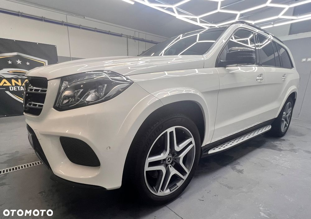 Mercedes-Benz GLS 350 d 4-Matic - 23