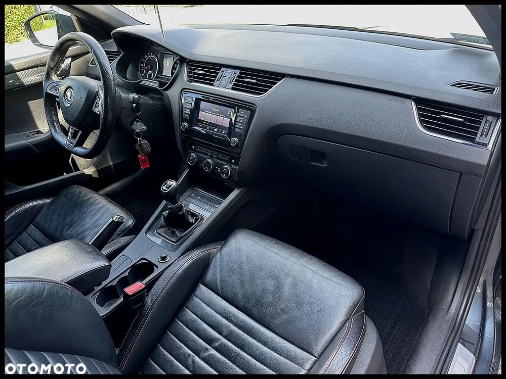 Skoda Octavia 2.0 TDI (Green tec) RS - 26