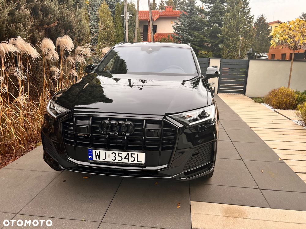 Audi Q7 2023 photo 2