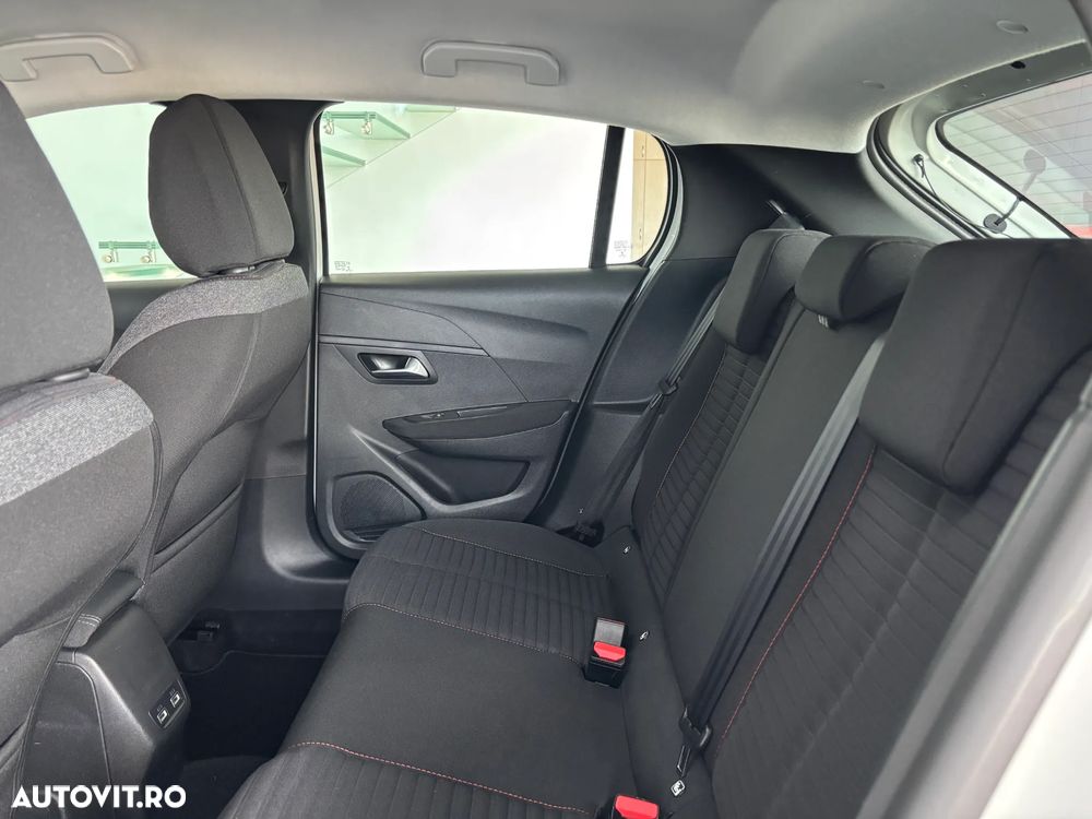 Peugeot 208 Elektromotor 136 Active - 13