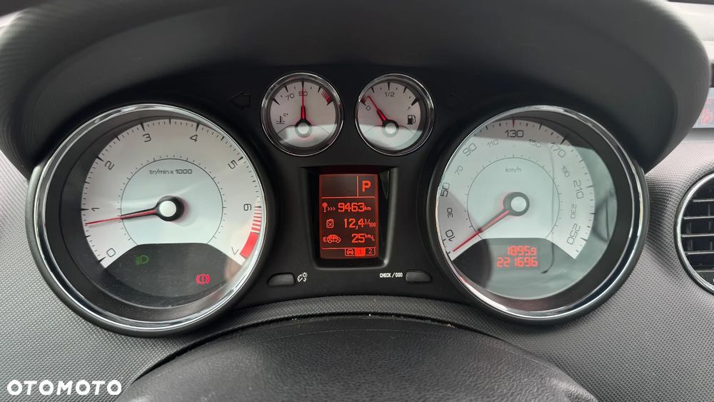 Peugeot 308 - 6
