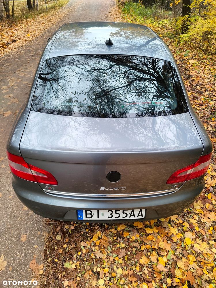 Skoda Superb 2.0 TDI 4x4 Elegance DSG - 7