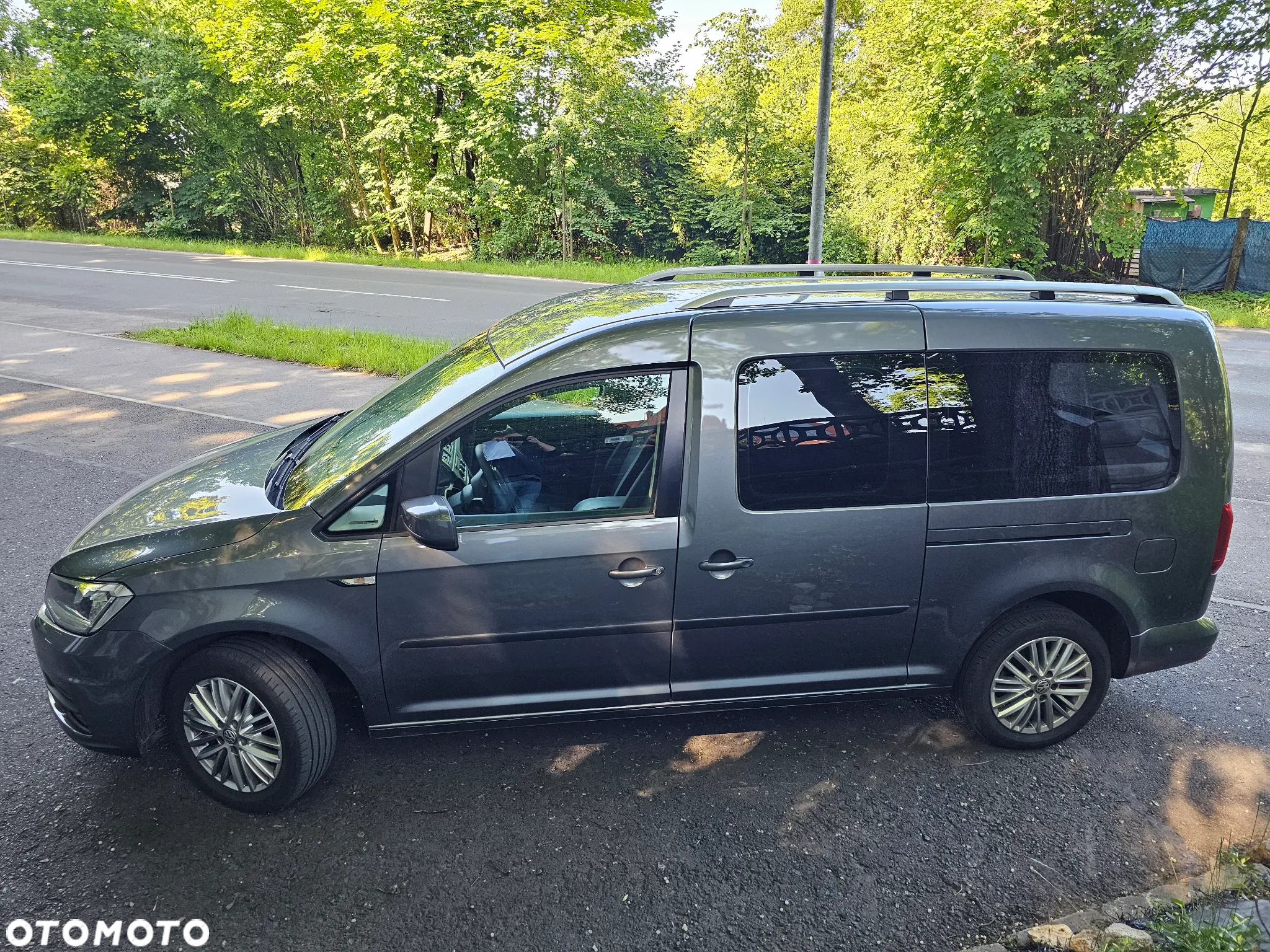 Volkswagen Caddy 1.4 TSI Comfortline DSG - 6