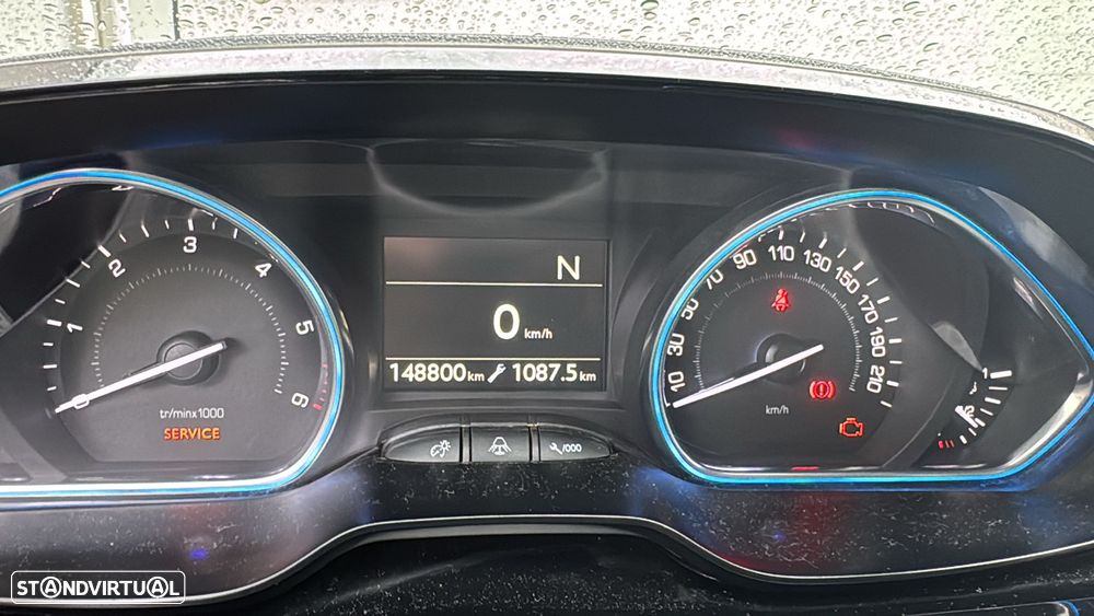 Peugeot 2008 - 2