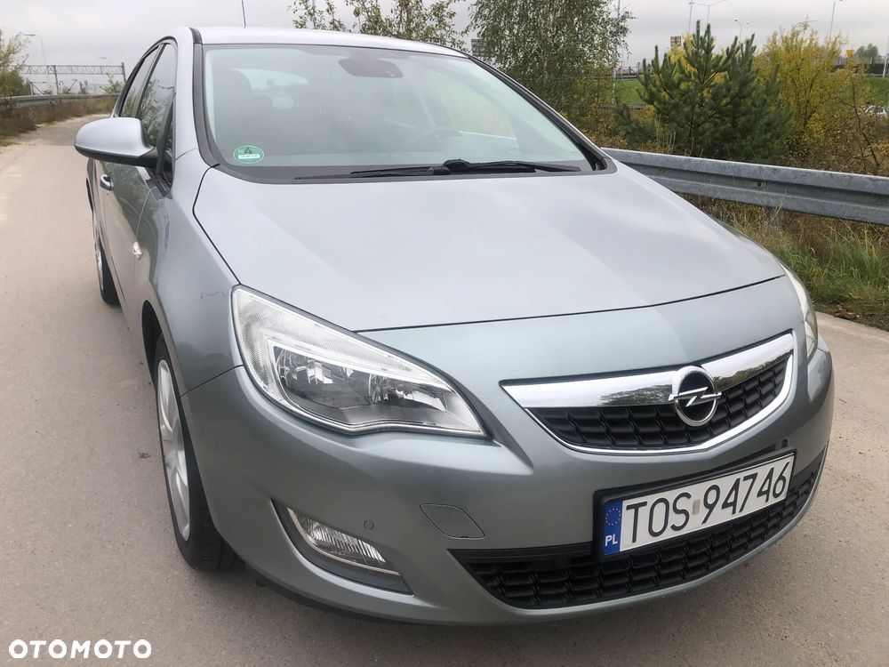 Opel Astra 1.4 Turbo Active - 11