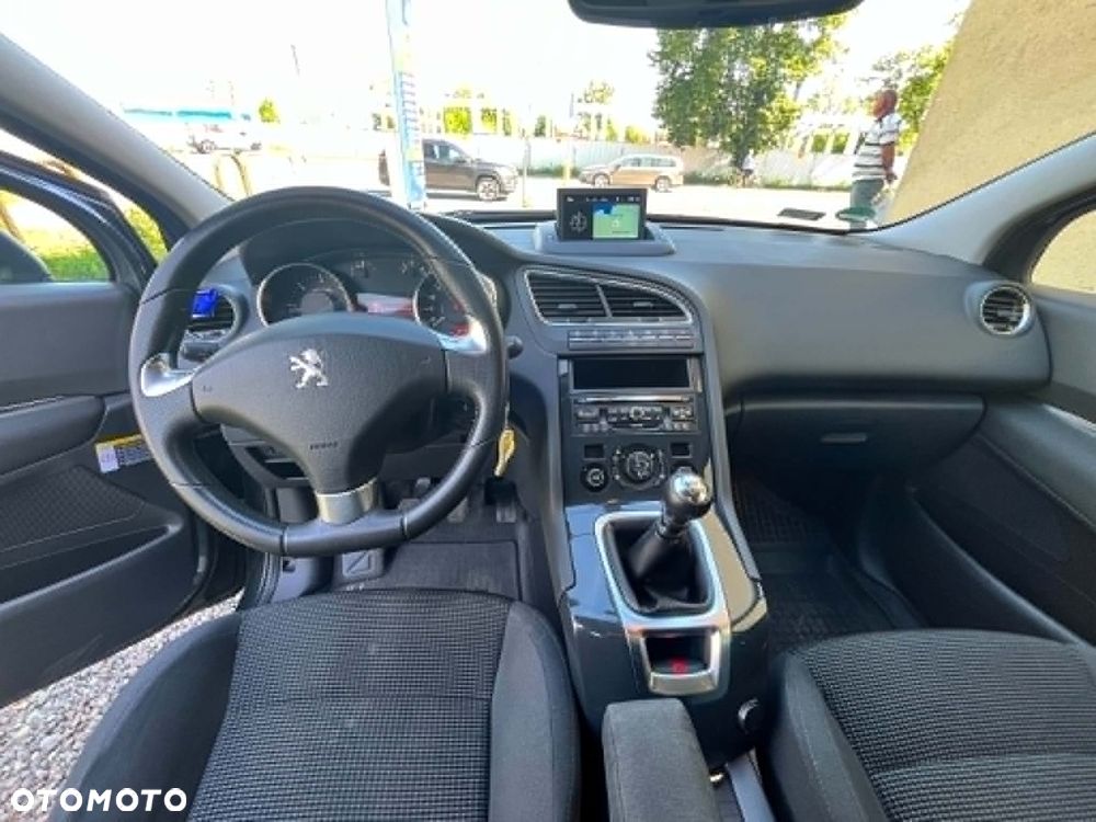 Peugeot 5008 2.0 HDi Active 7os - 9