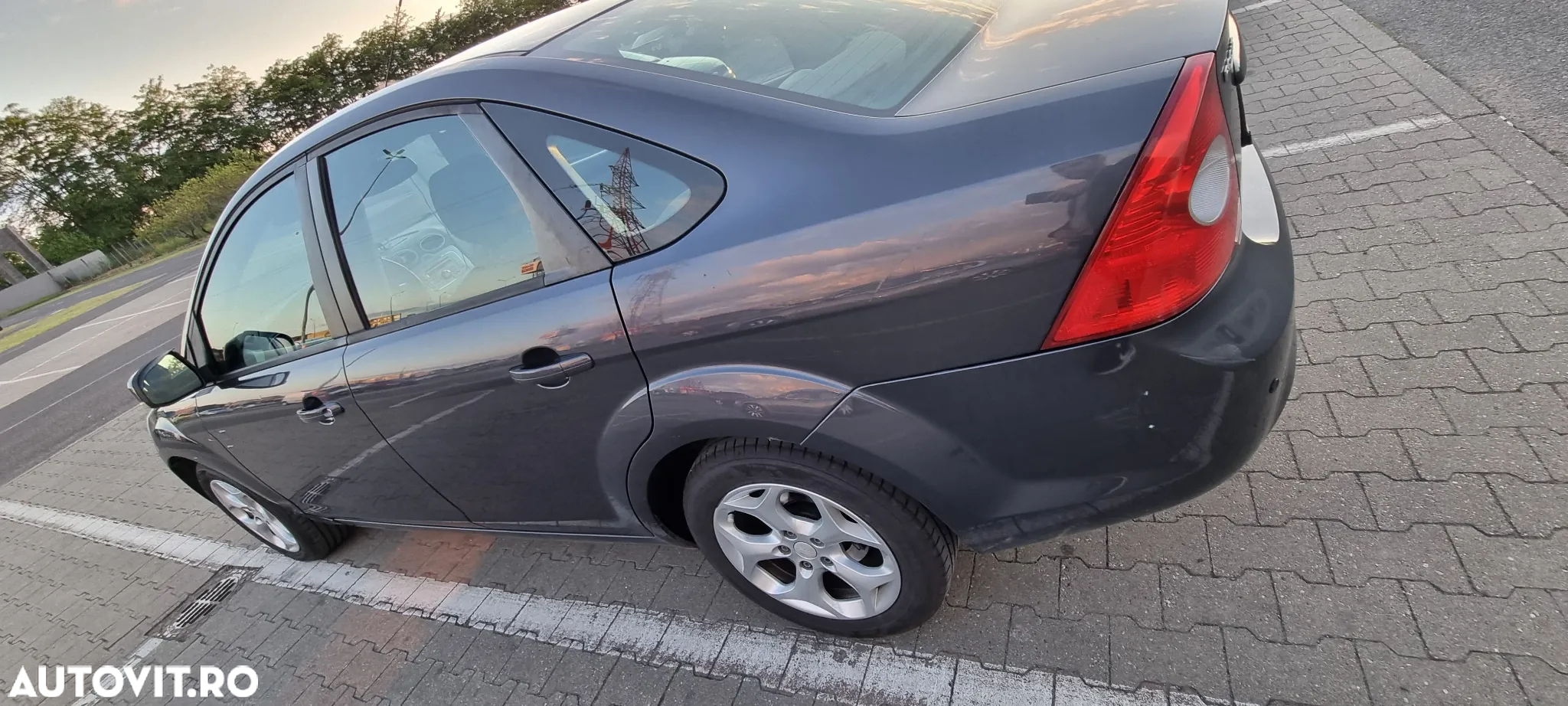 Ford Focus 1.6 Titanium - 3