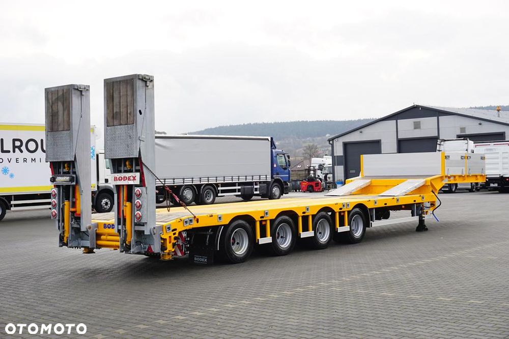 Bodex / NISKOPODWOZIOWA / 4 OSIE / NAJAZDY / 2 X OŚ SKRĘTNA / DMC 65 000 KG / JAK NOWA - 5