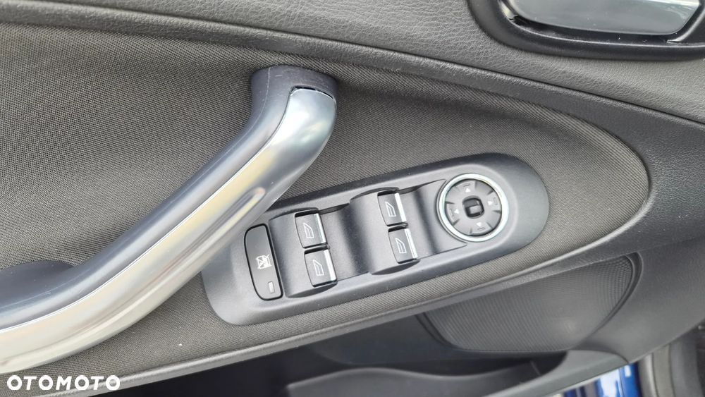 Ford S-Max 2.0 TDCi DPF Titanium - 27