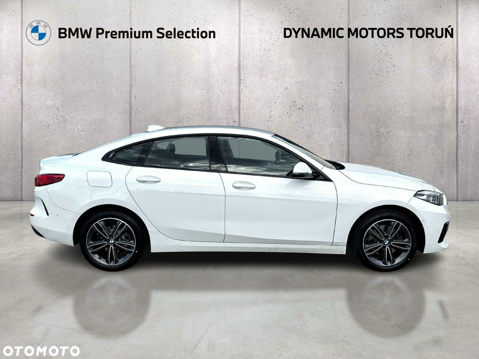 BMW Seria 2 218i Sport Line - 9