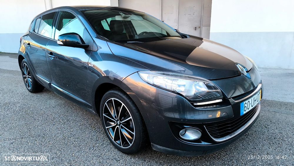 Renault Mégane ENERGY dCi 110 Start & Stop Bose Edition - 38