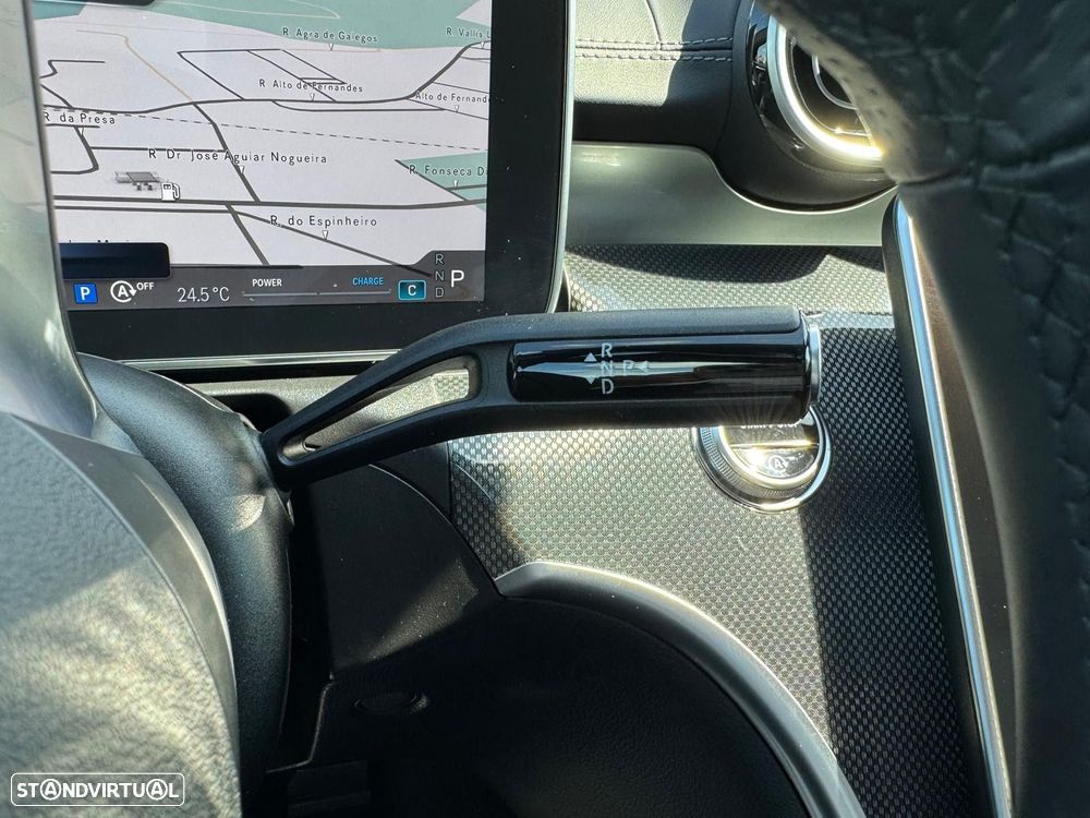 Mercedes-Benz C 300 d AMG Line - 24