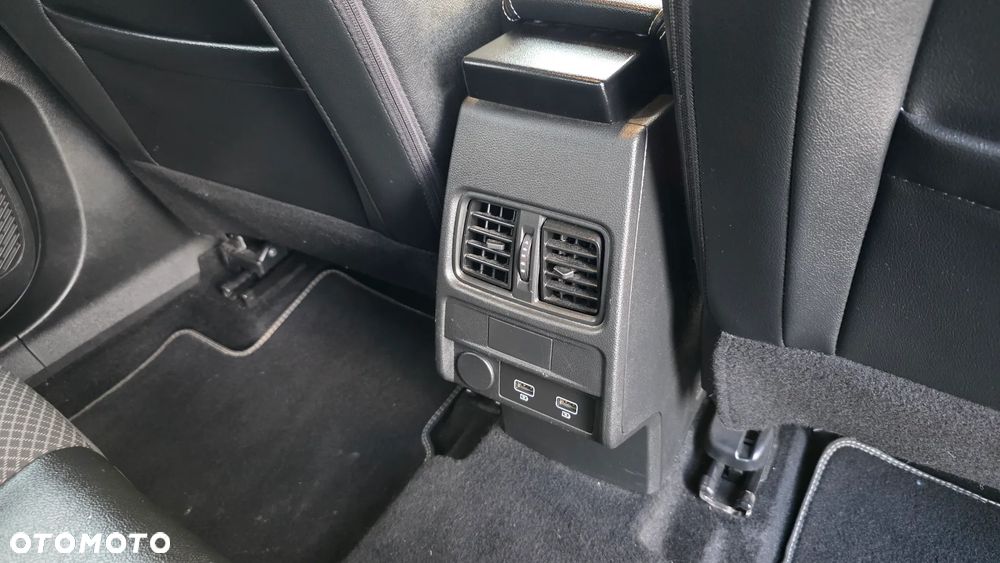 Renault Arkana E-TECH 145 INTENS - 25