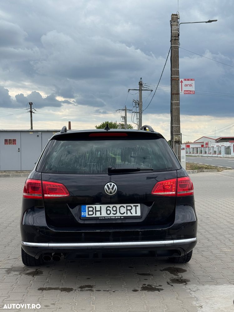 Volkswagen Passat 2.0 TDI Blue TDI DSG Highline - 5