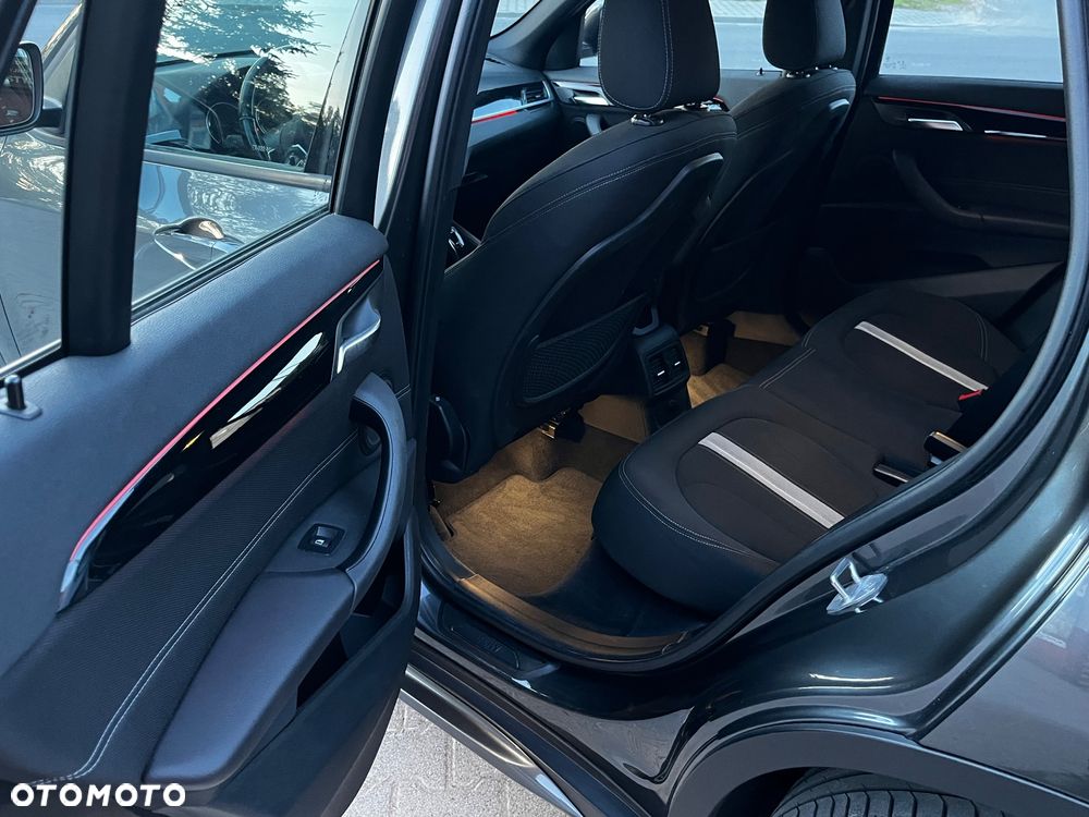 BMW X1 sDrive18d M Sport - 25
