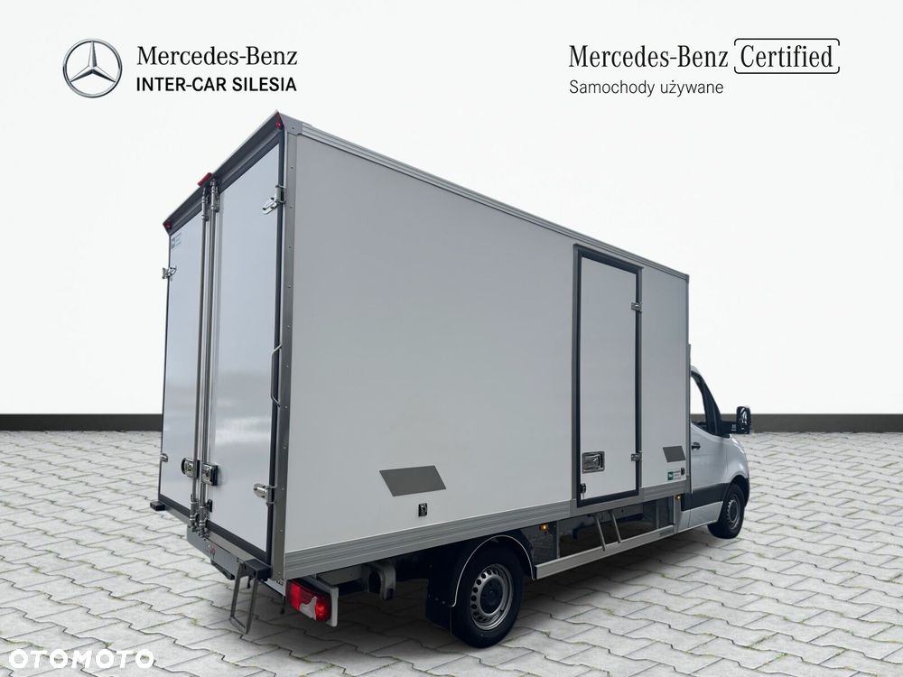 Mercedes-Benz Sprinter - 6