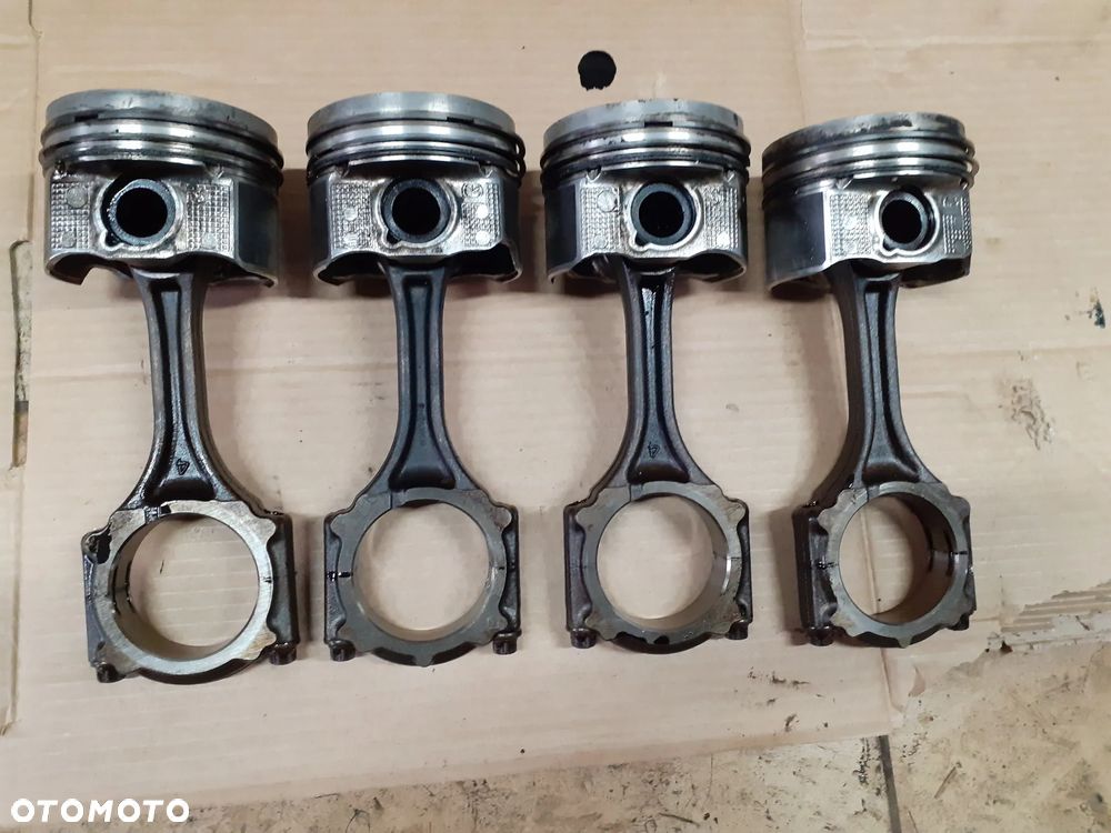 12185 Tłok + korbowód SH01 Mazda 3 6 CX-5 2.2 d - 1