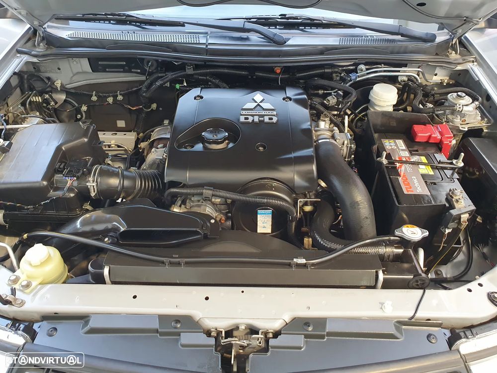 Mitsubishi L200 2.5 DI-D CD Invite AC CC 4WD - 19