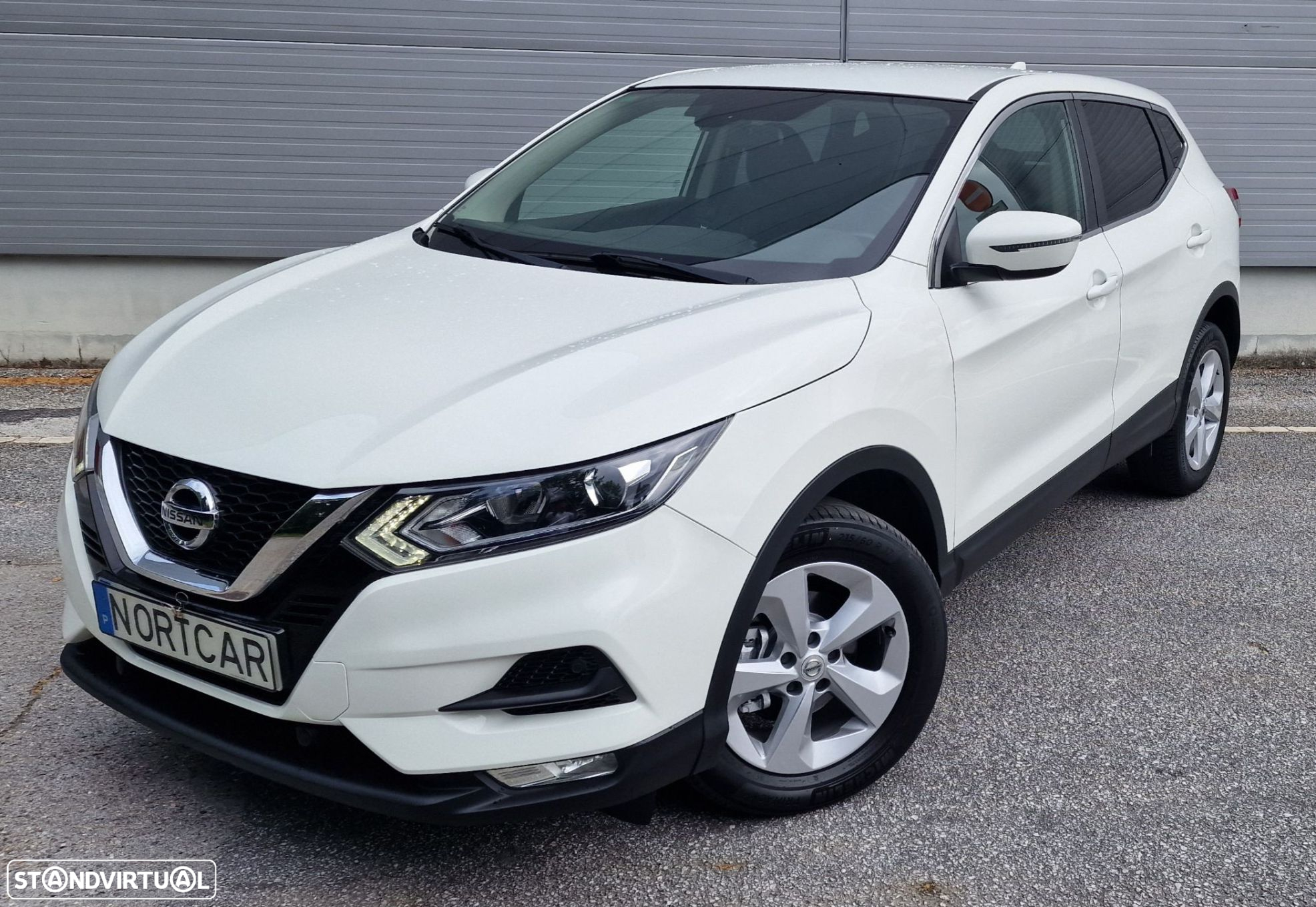 Nissan Qashqai - 2