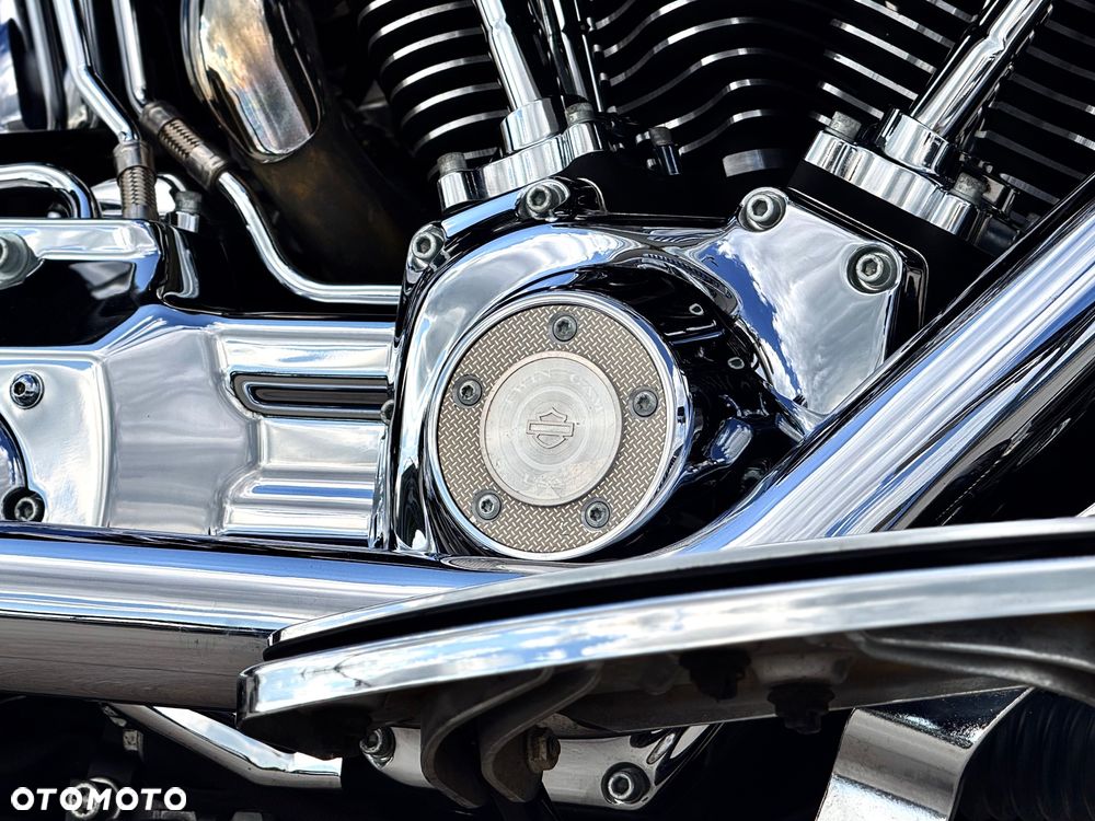 Harley-Davidson Softail Heritage Classic - 34
