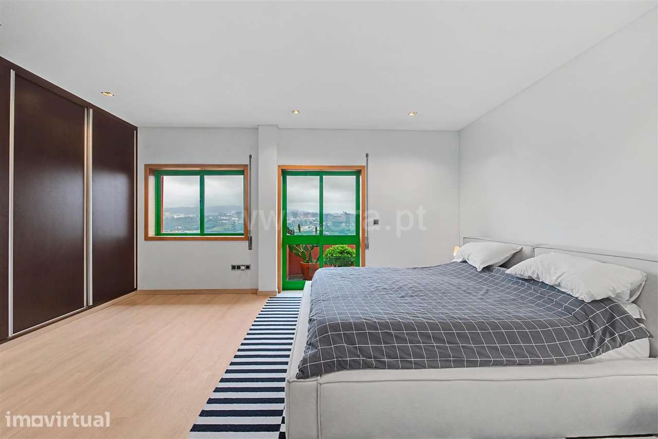 Apartamento T4 Duplex em Paredes - Grande imagem: 4/12
