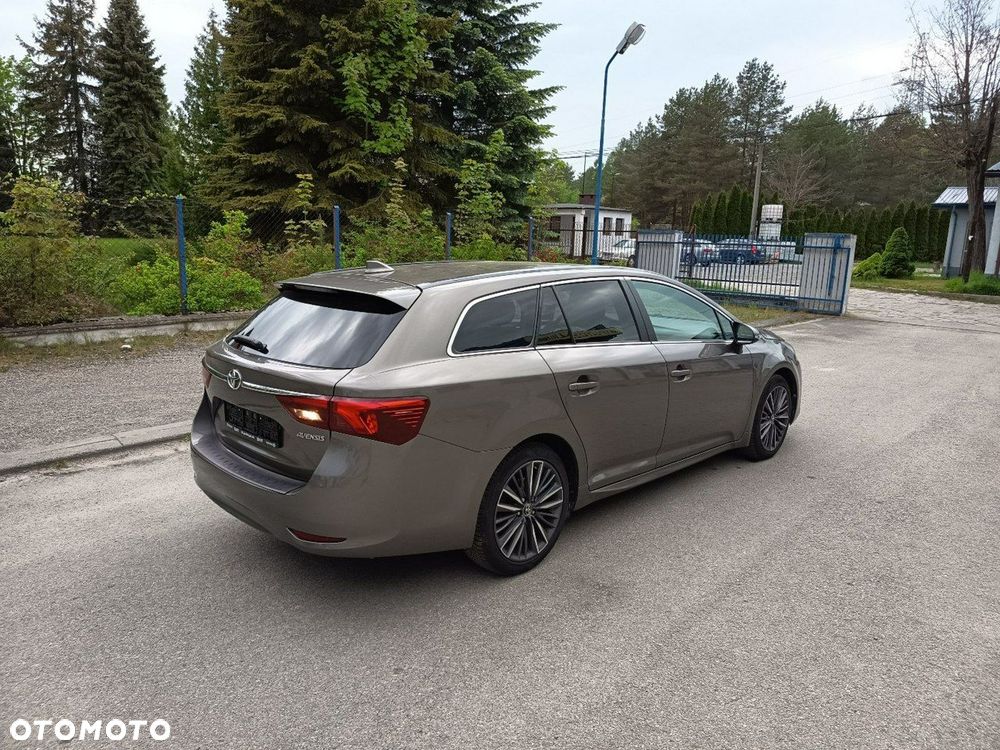 Toyota Avensis - 3