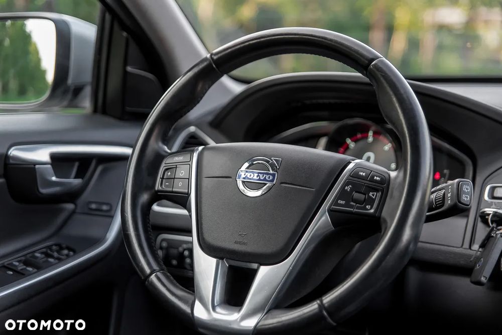 Volvo XC 60 - 20