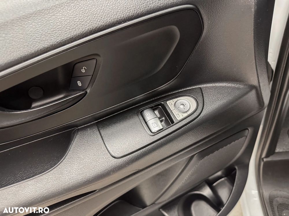 Mercedes-Benz VITO - 21