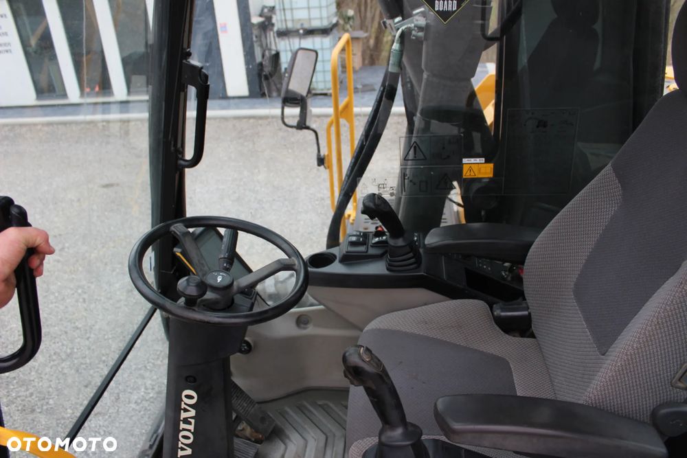 Volvo EW160E Sprowadzona Szybkozłącze S60 - 24