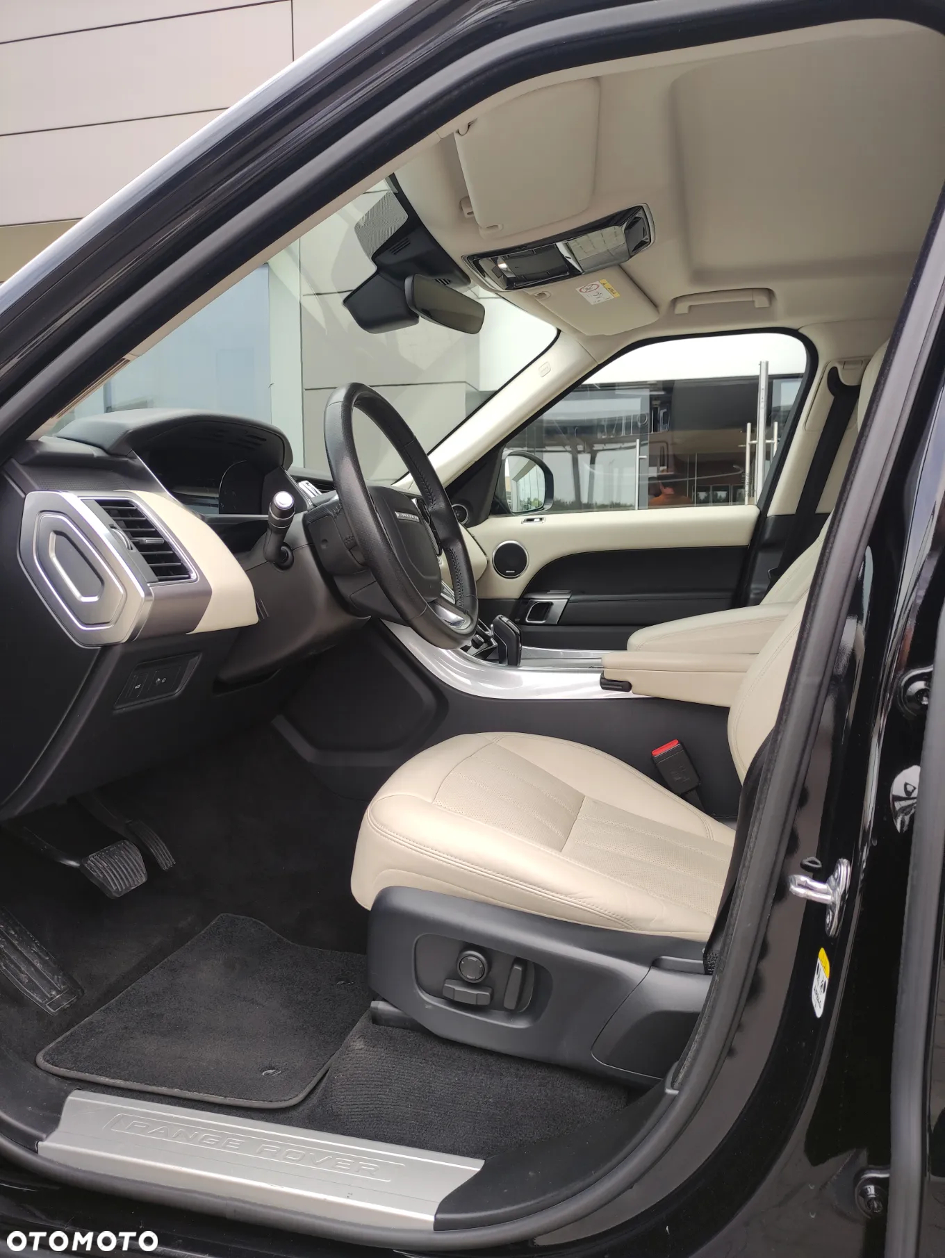 Land Rover Range Rover Sport S 3.0 SD V6 HSE - 2