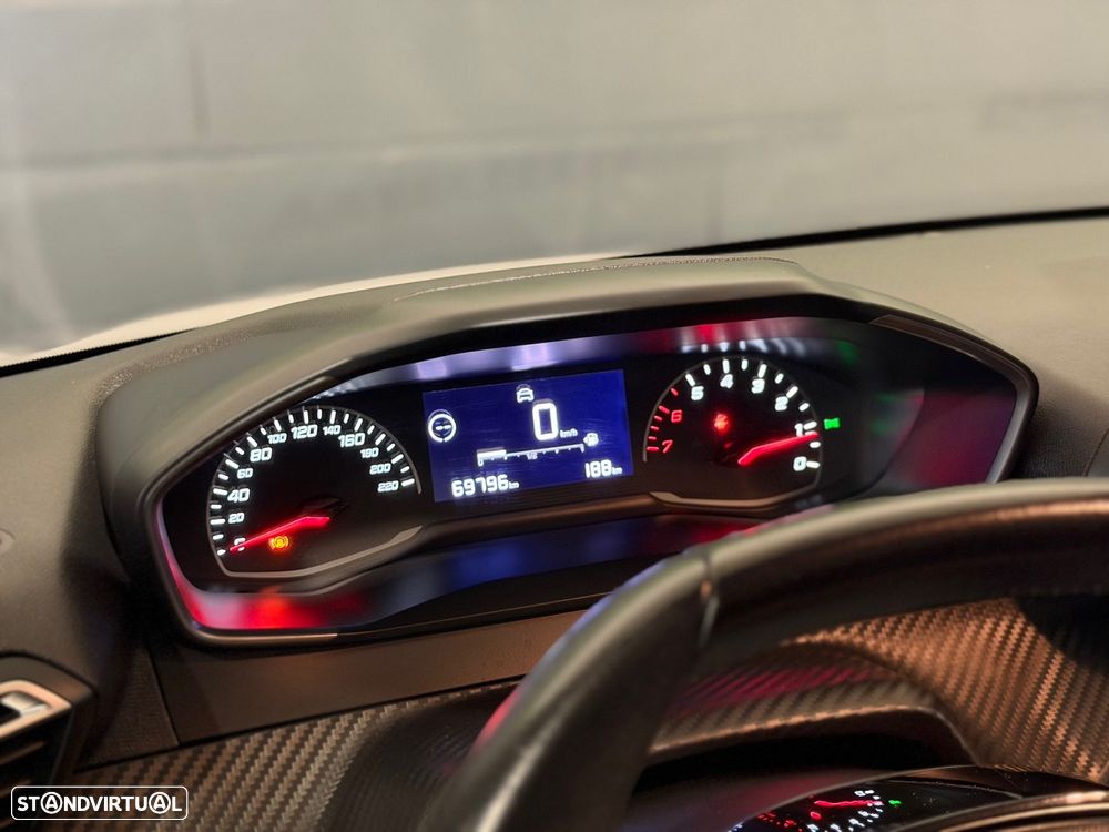 Peugeot 208 1.2 PureTech Active Pack - 11