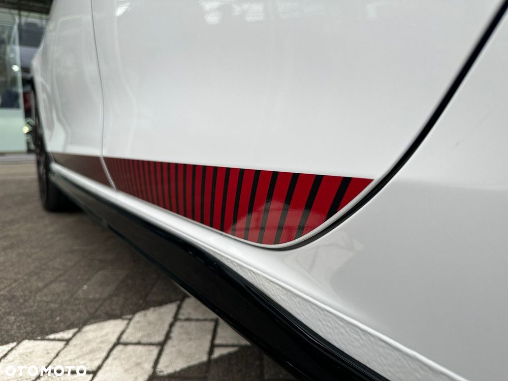 Volkswagen Golf 2.0 TSI GTI Edition 50 DSG - 40