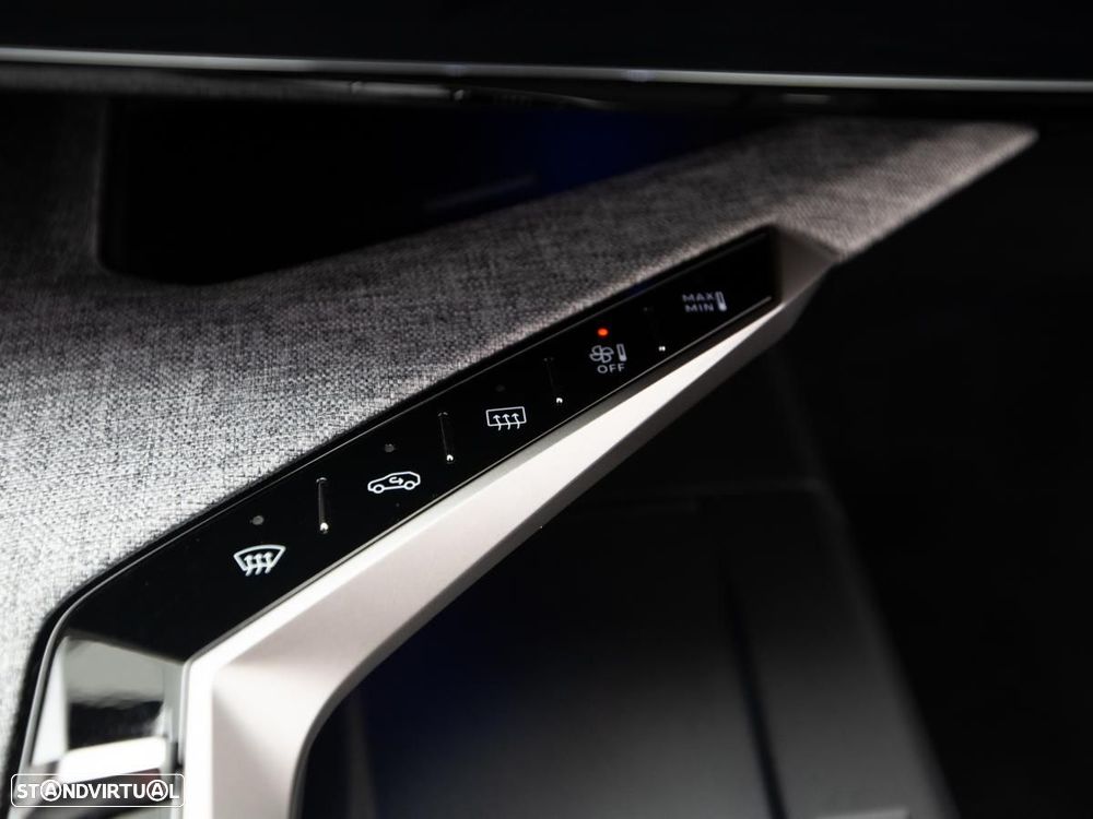 Peugeot E-3008 73 kWh Allure - 18
