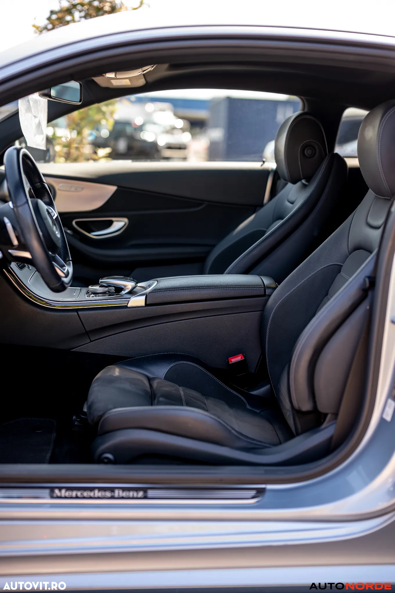 Mercedes-Benz C 250 Coupe 7G-TRONIC AMG Line - 28