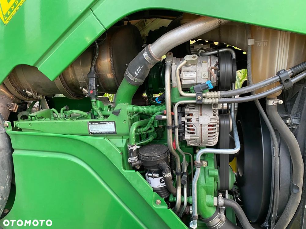 John Deere 6150 R - 8