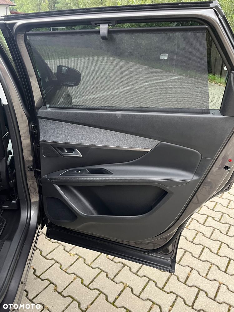 Peugeot 5008 BlueHDi 130 Allure - 30