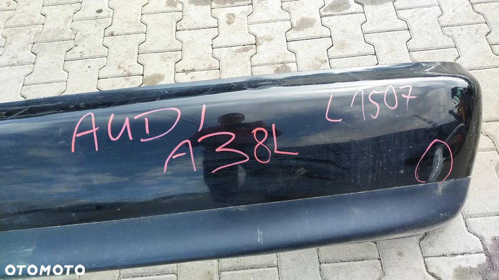 ZDERZAK TYŁ  AUDI A3 8L - 4