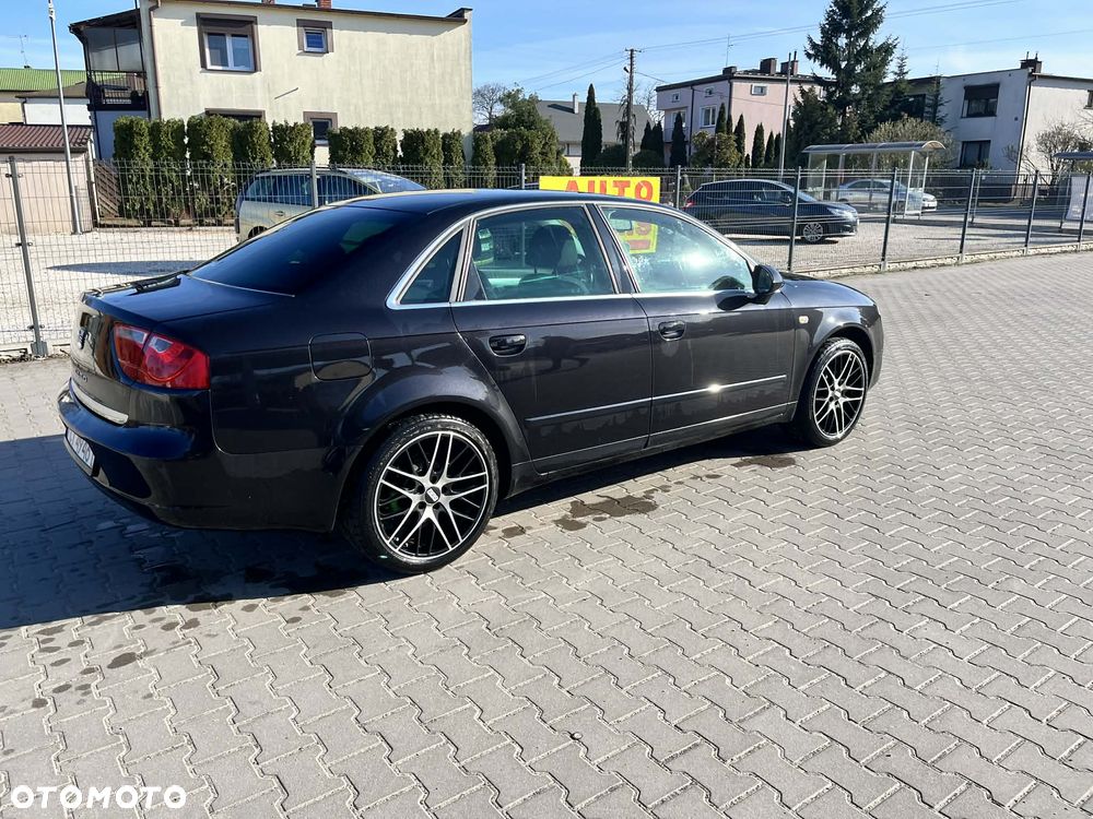 Seat Exeo 2.0 TDI DPF Style - 4