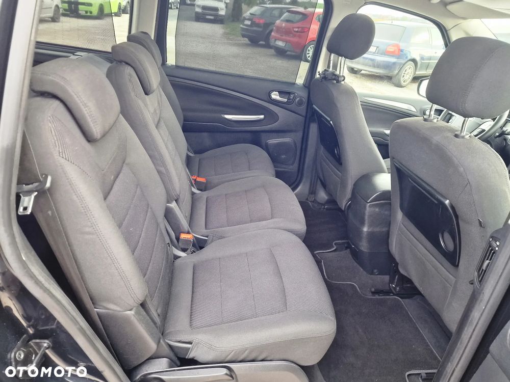 Ford Galaxy 2.2 TDCi DPF Titanium - 30