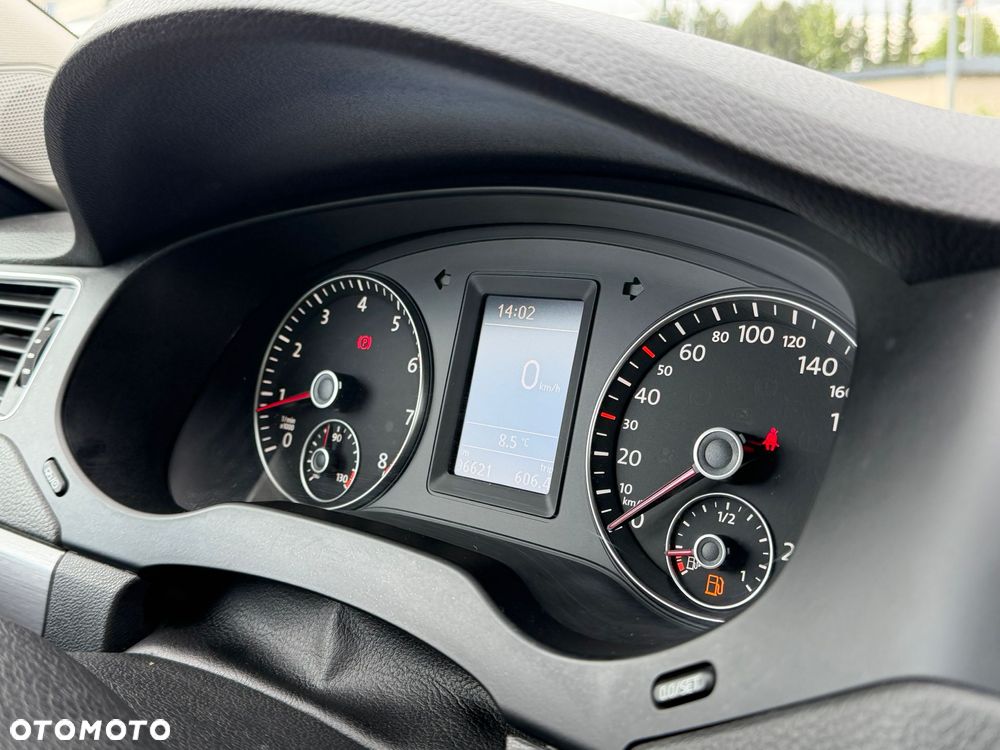 Volkswagen Jetta 1.4 TSI Highline Optimum - 28