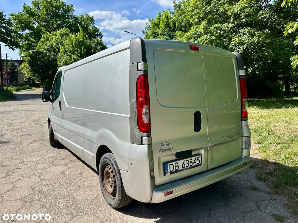 Opel Vivaro - 4
