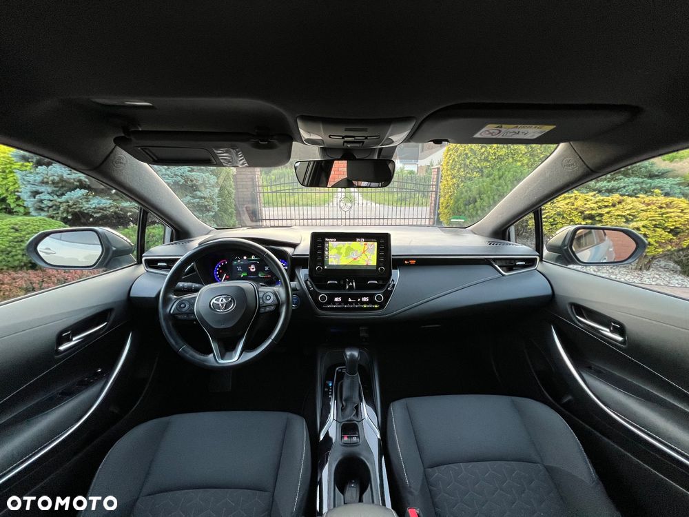 Toyota Corolla 1.8 Business Edition - 26