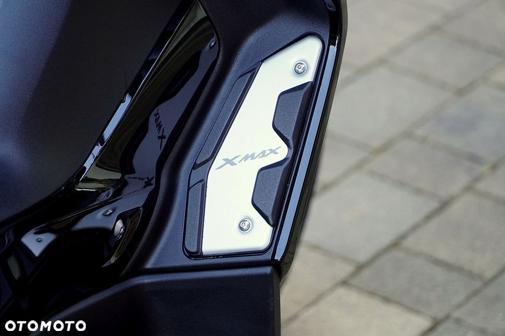 Yamaha X-max - 15