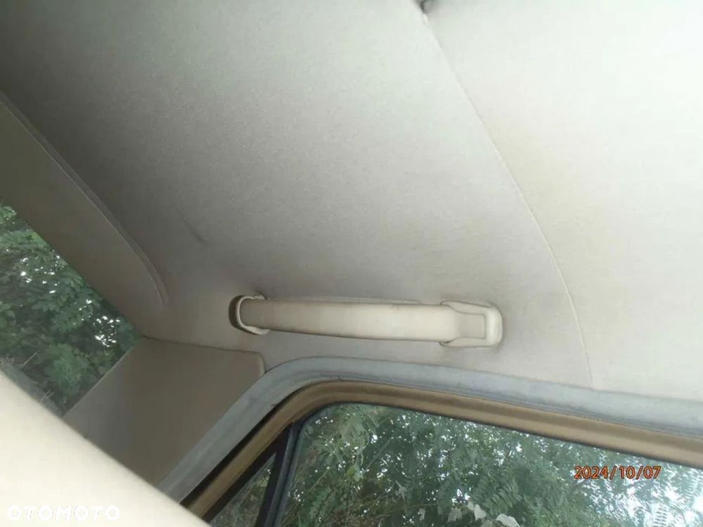 PODSUFITKA tapicerka SZYBERDACH kremowa SEDAN KOMBI mercedes w124 88r - 6