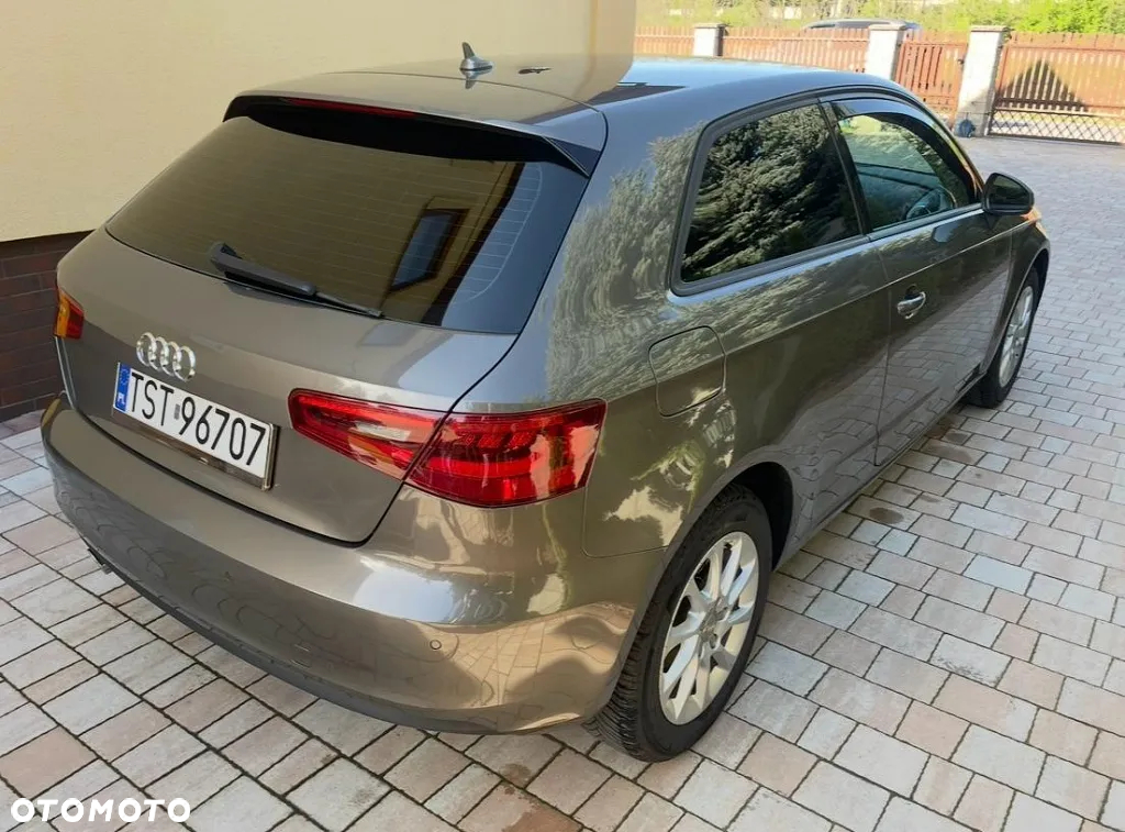 Audi A3 1.2 TFSI Attraction - 10